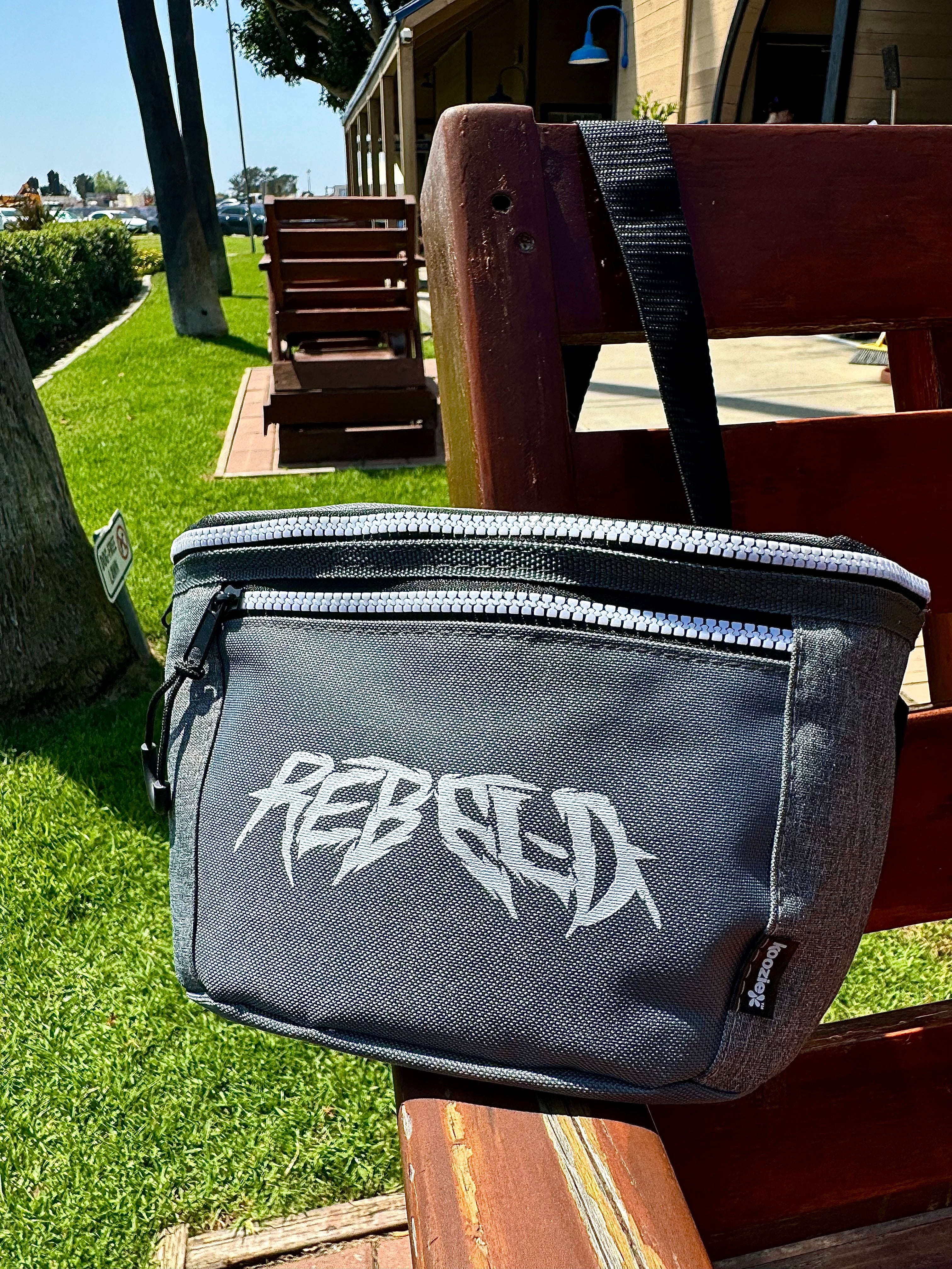 REBEL-D Insulated Fanny Pack